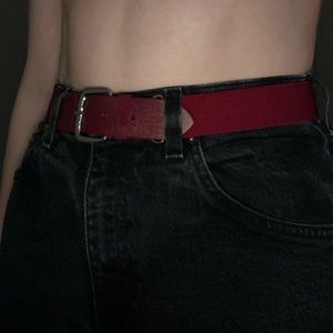 burgundy elastic belt